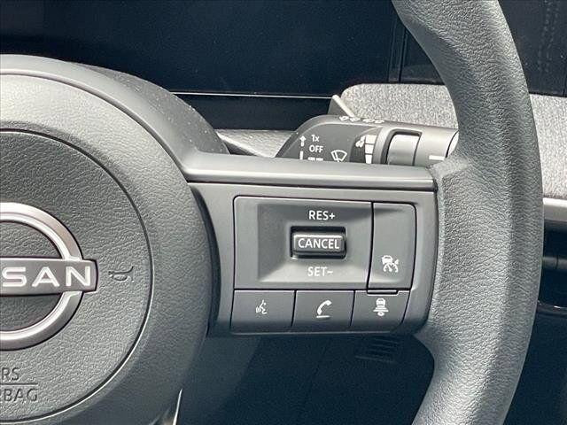 new 2025 Nissan Kicks car, priced at $26,569