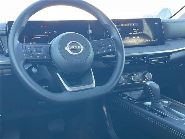 new 2025 Nissan Kicks car, priced at $26,569