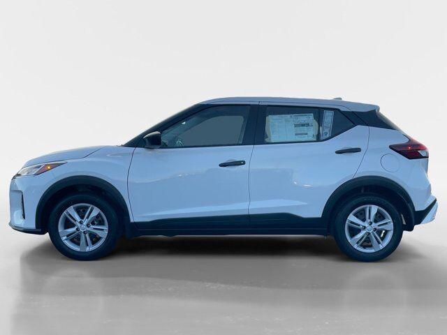 new 2025 Nissan Kicks car, priced at $23,071
