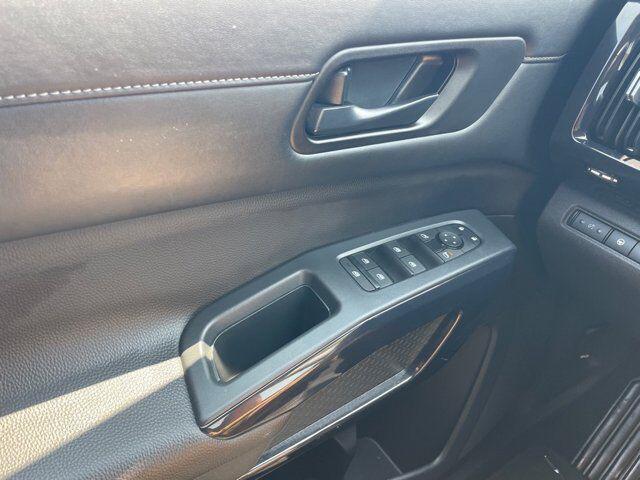 used 2025 Nissan Pathfinder car, priced at $41,995