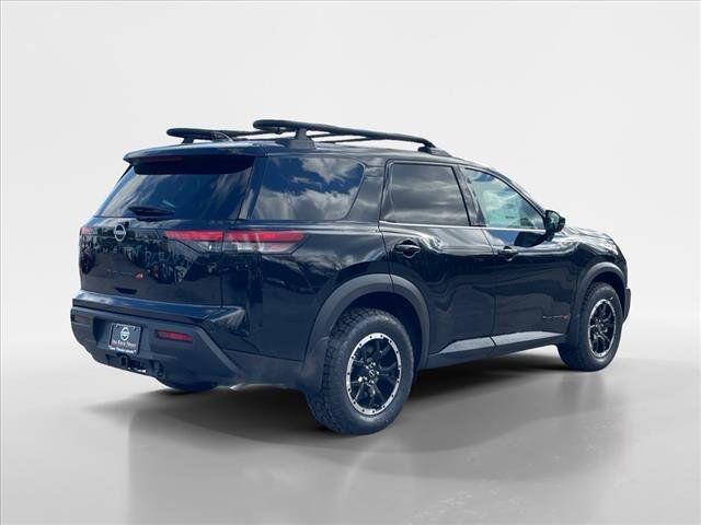 new 2025 Nissan Pathfinder car, priced at $42,438