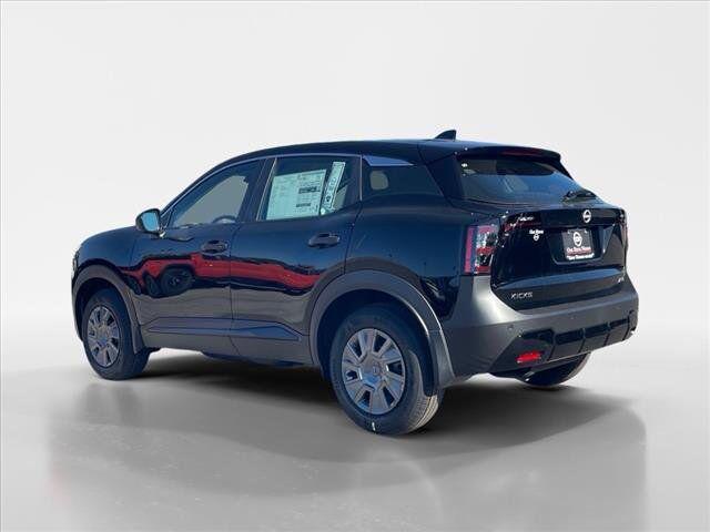 new 2025 Nissan Kicks car, priced at $23,686