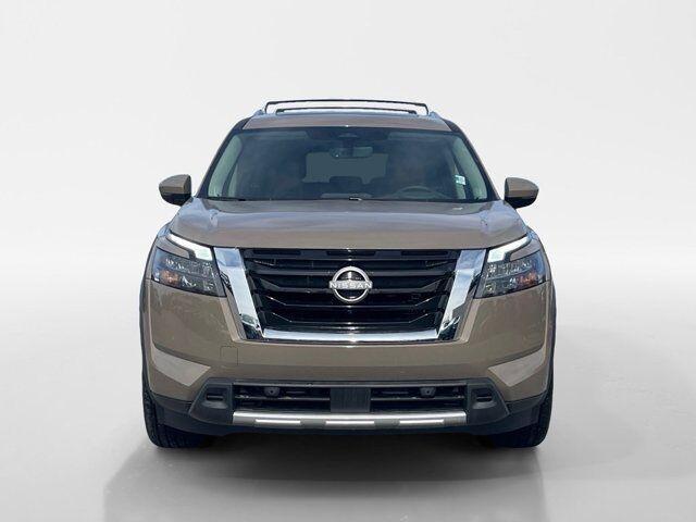 new 2025 Nissan Pathfinder car, priced at $49,289