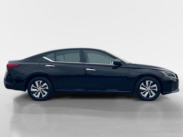 used 2025 Nissan Altima car, priced at $28,999