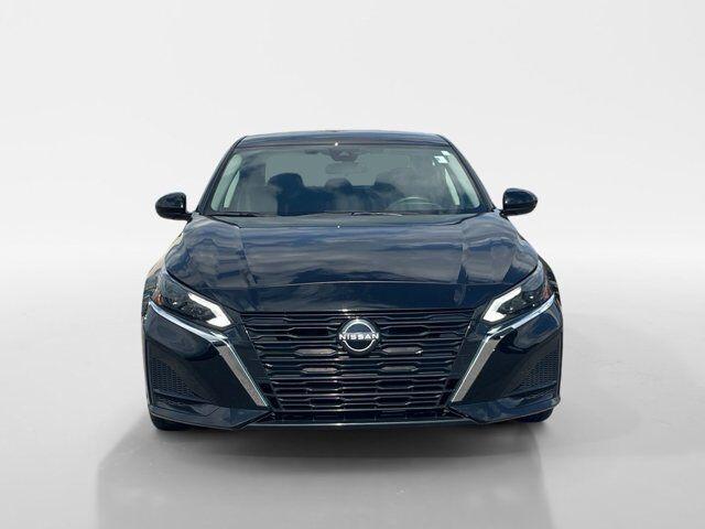 used 2023 Nissan Altima car, priced at $26,995