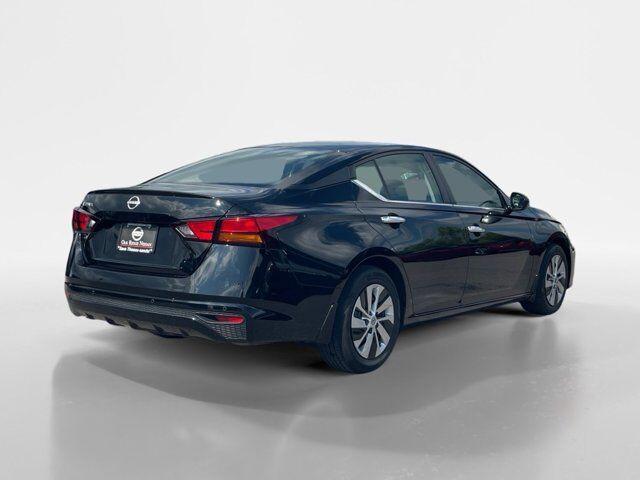 used 2023 Nissan Altima car, priced at $26,995
