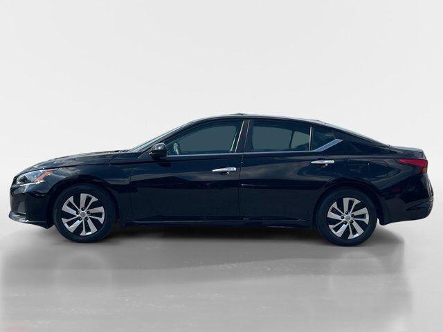 used 2023 Nissan Altima car, priced at $26,995