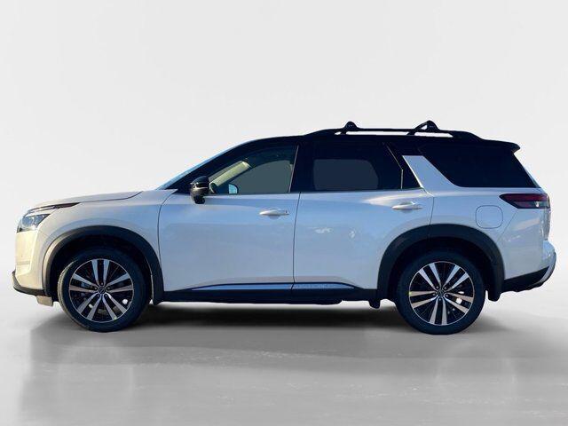 new 2025 Nissan Pathfinder car, priced at $48,141