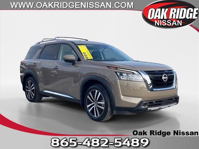 used 2024 Nissan Pathfinder car, priced at $45,995