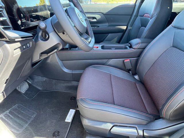 new 2025 Nissan Kicks car, priced at $28,401