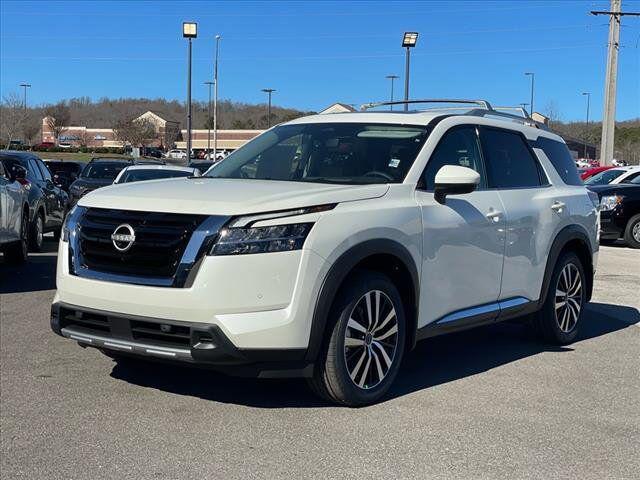 new 2024 Nissan Pathfinder car, priced at $44,451