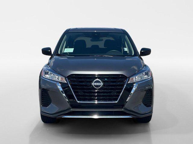 new 2025 Nissan Kicks car, priced at $23,071