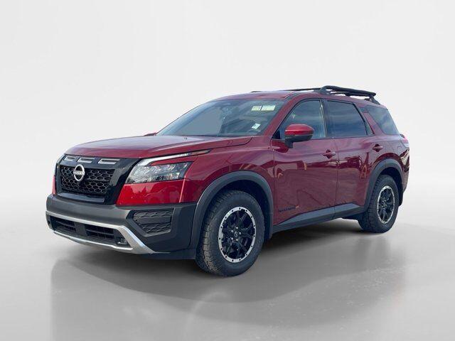 new 2025 Nissan Pathfinder car, priced at $42,818