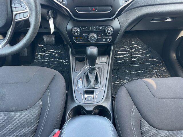 used 2020 Jeep Cherokee car, priced at $22,995