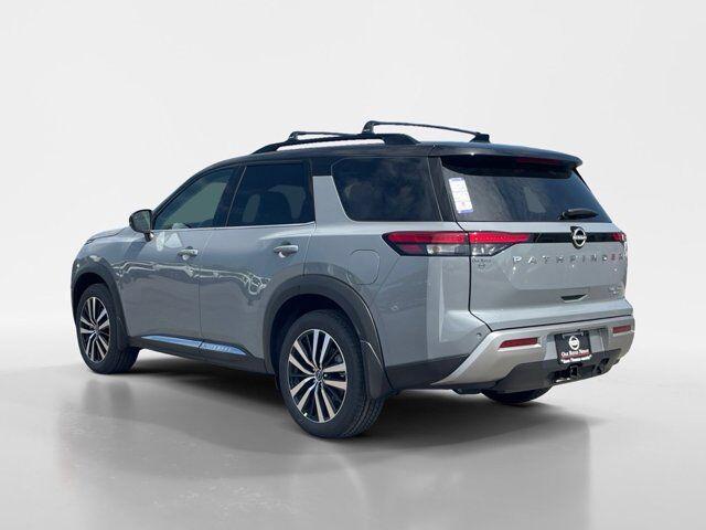 new 2025 Nissan Pathfinder car, priced at $48,199