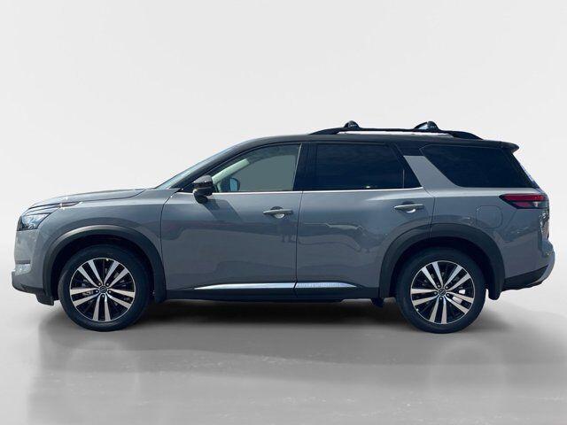 new 2025 Nissan Pathfinder car, priced at $48,199