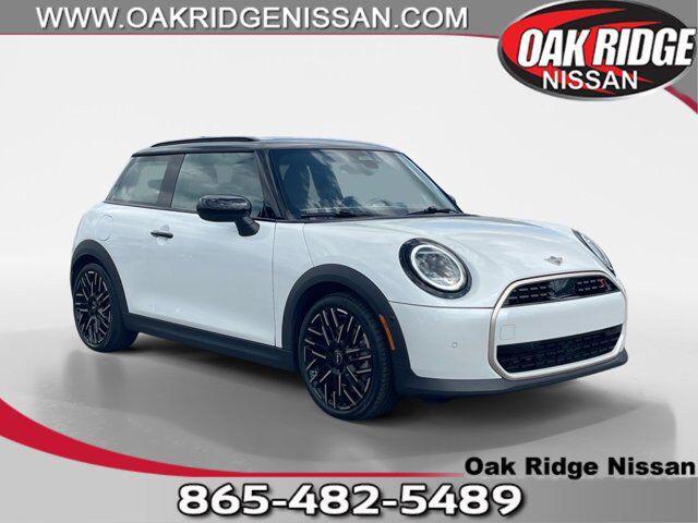 used 2025 MINI Hardtop car, priced at $36,995