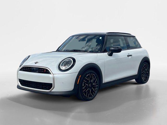 used 2025 MINI Hardtop car, priced at $36,995