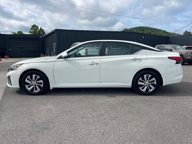 used 2023 Nissan Altima car, priced at $26,997