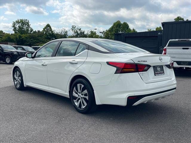 used 2023 Nissan Altima car, priced at $26,997