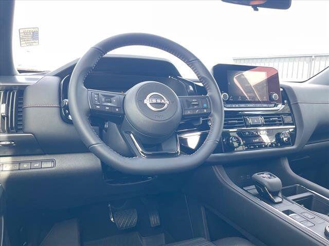 new 2025 Nissan Pathfinder car, priced at $42,363