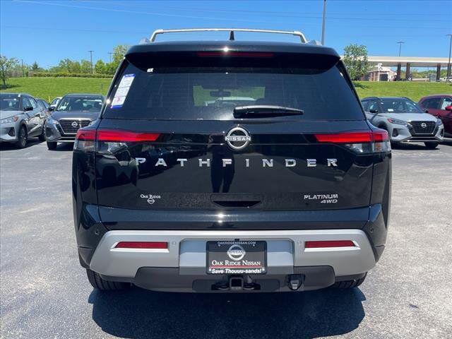 new 2024 Nissan Pathfinder car, priced at $45,930