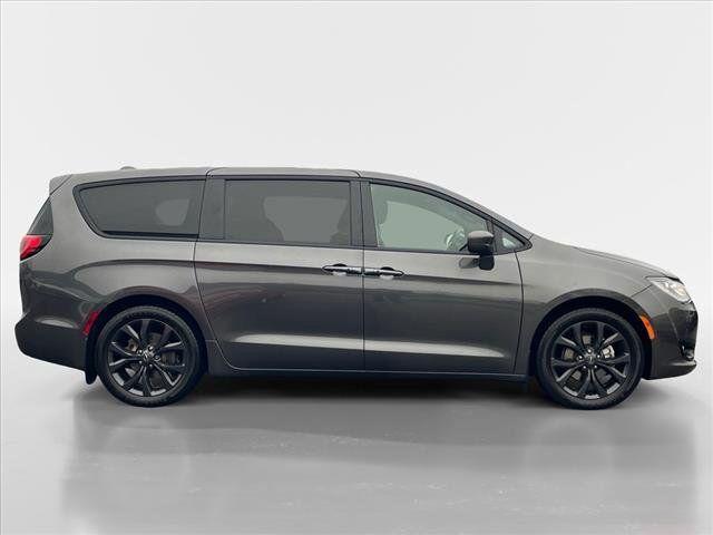 used 2019 Chrysler Pacifica car, priced at $21,995