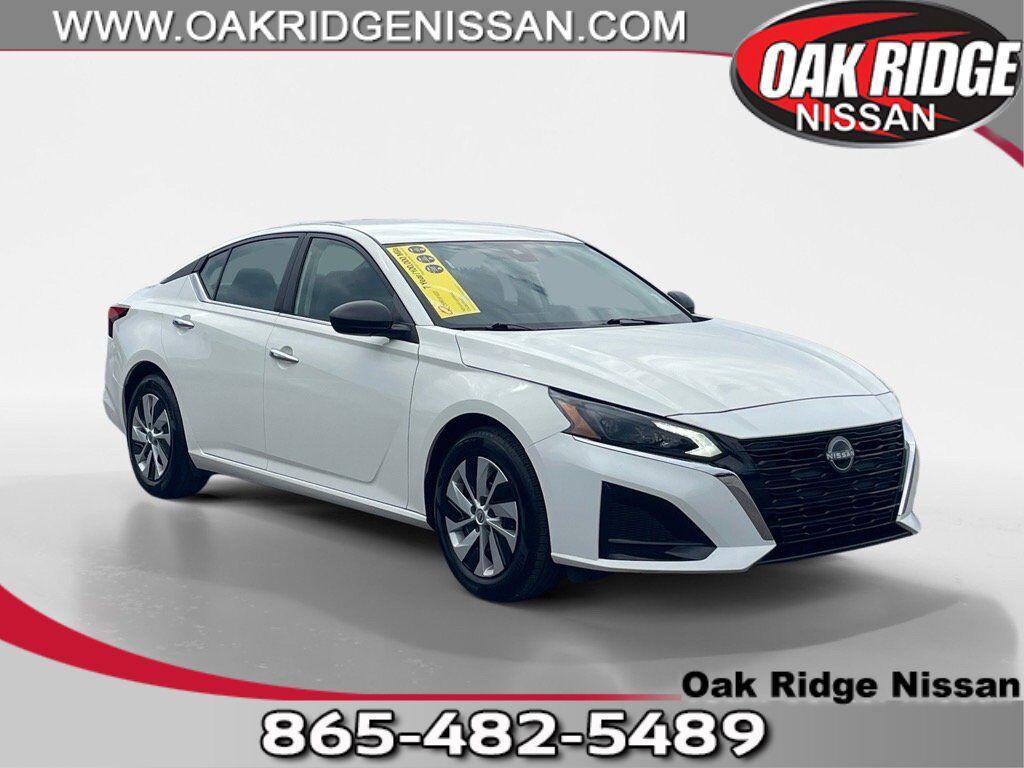 used 2025 Nissan Altima car, priced at $27,495