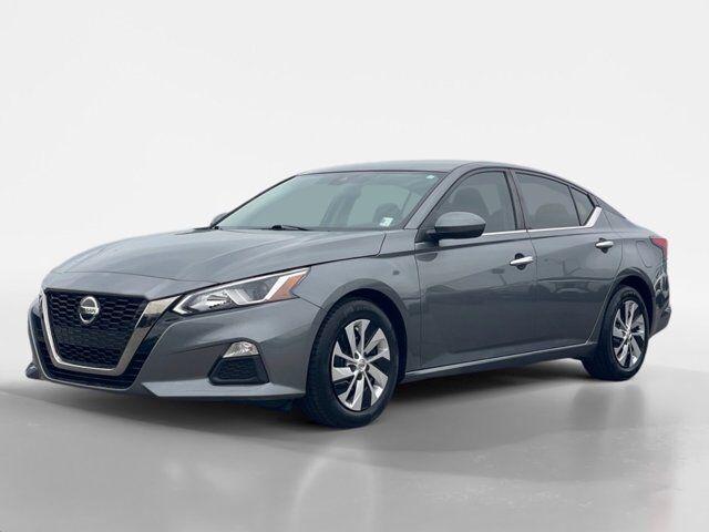 used 2021 Nissan Altima car, priced at $21,995