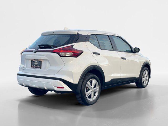 new 2025 Nissan Kicks car, priced at $23,071