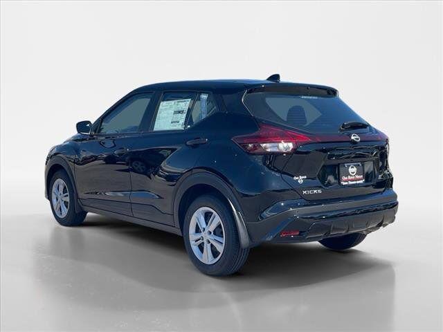 new 2025 Nissan Kicks car, priced at $23,071
