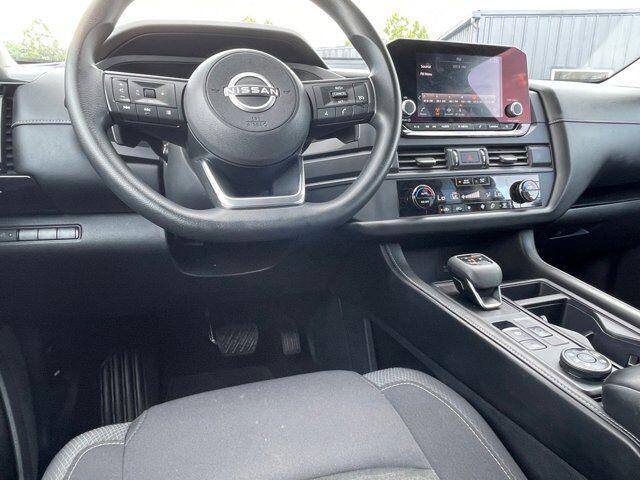 used 2023 Nissan Pathfinder car, priced at $35,995