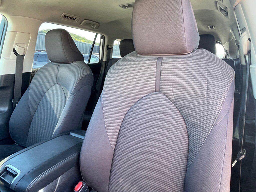 used 2022 Toyota Highlander car, priced at $32,995