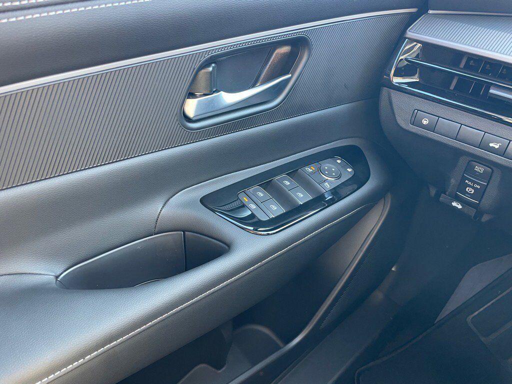 new 2025 Nissan Murano car, priced at $35,431