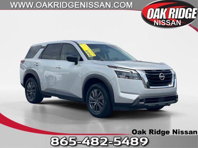 used 2023 Nissan Pathfinder car, priced at $33,995