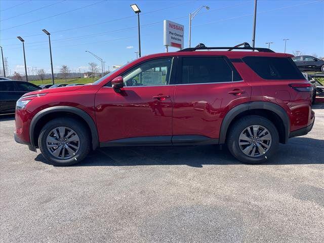 new 2024 Nissan Pathfinder car, priced at $37,171