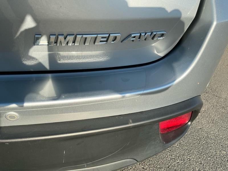 used 2016 Toyota Highlander car, priced at $21,995