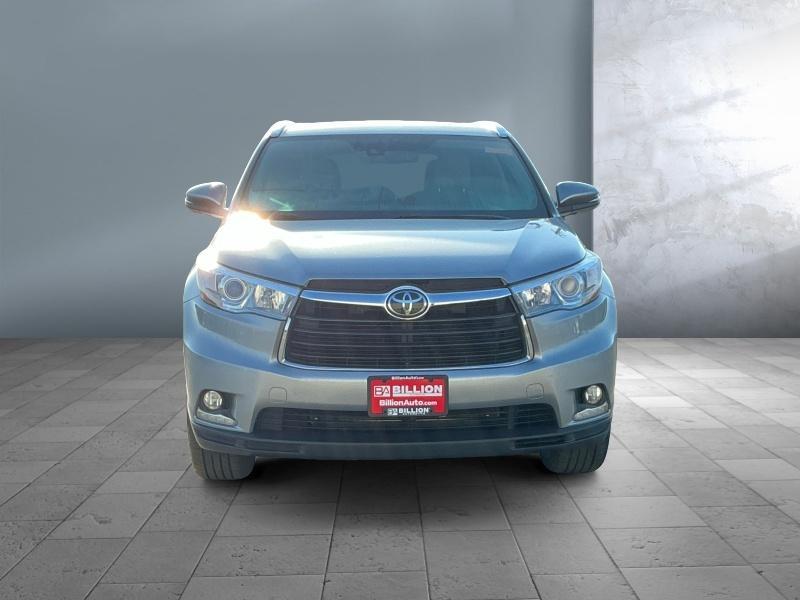 used 2016 Toyota Highlander car, priced at $21,995