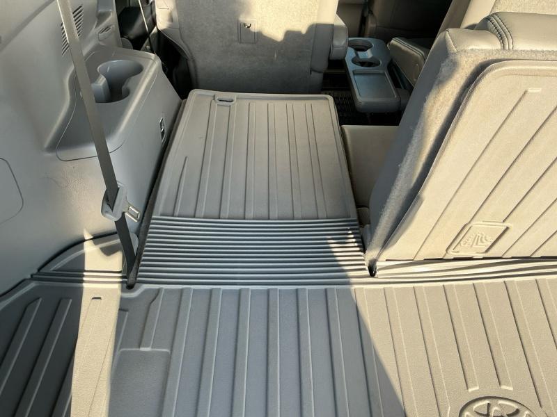 used 2016 Toyota Highlander car, priced at $21,995