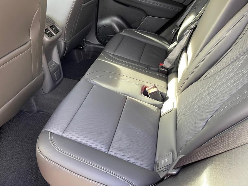 new 2025 Buick Envision car, priced at $45,994