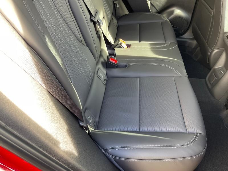new 2025 Buick Envision car, priced at $45,994