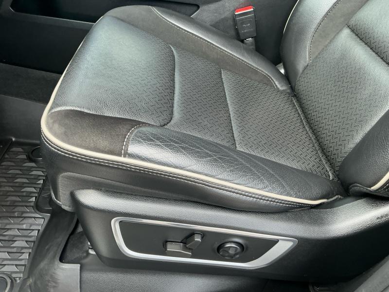 used 2021 Ram 1500 car, priced at $33,995