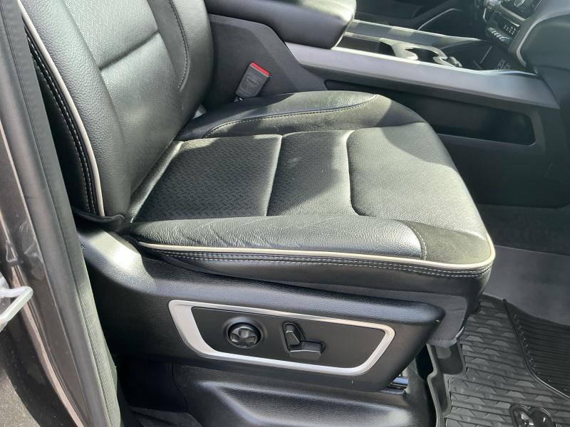 used 2021 Ram 1500 car, priced at $33,995