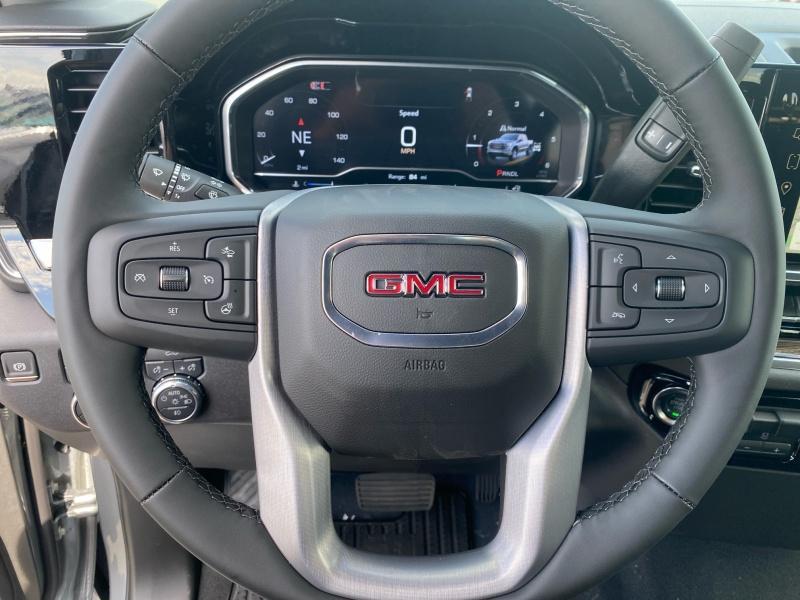 new 2025 GMC Sierra 1500 car, priced at $57,289