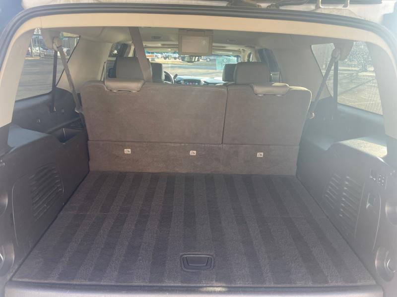 used 2020 GMC Yukon XL car, priced at $35,495