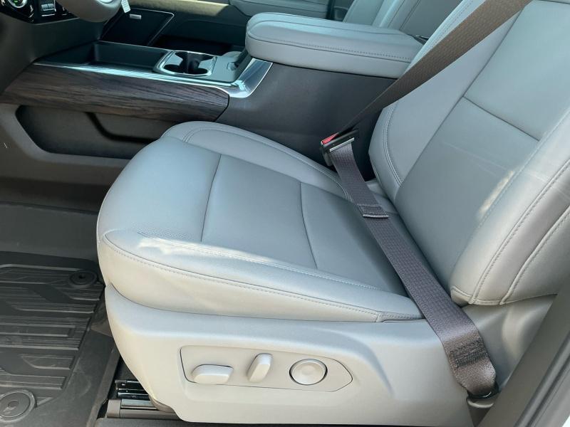 new 2025 GMC Sierra 2500 car, priced at $81,994