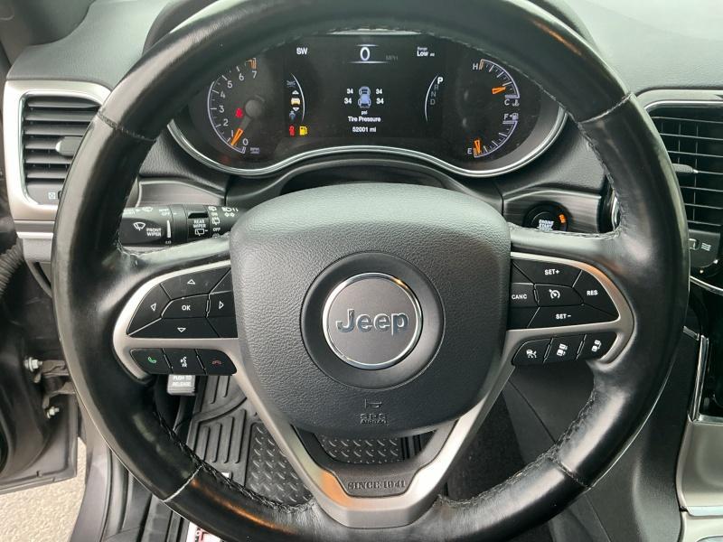 used 2020 Jeep Grand Cherokee car, priced at $27,495