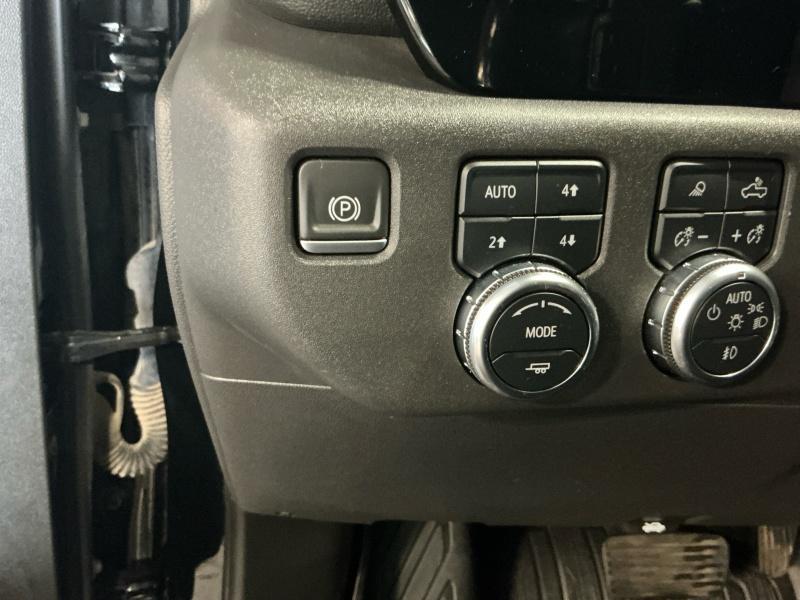 used 2022 GMC Sierra 1500 car, priced at $45,995