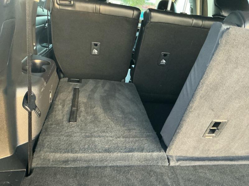 used 2022 Toyota Highlander car, priced at $37,995