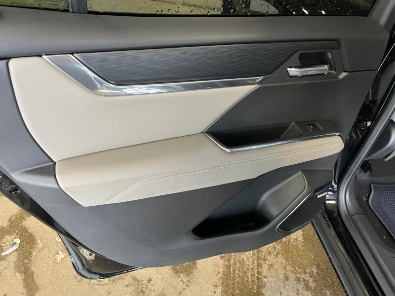 new 2025 GMC Acadia car, priced at $52,324